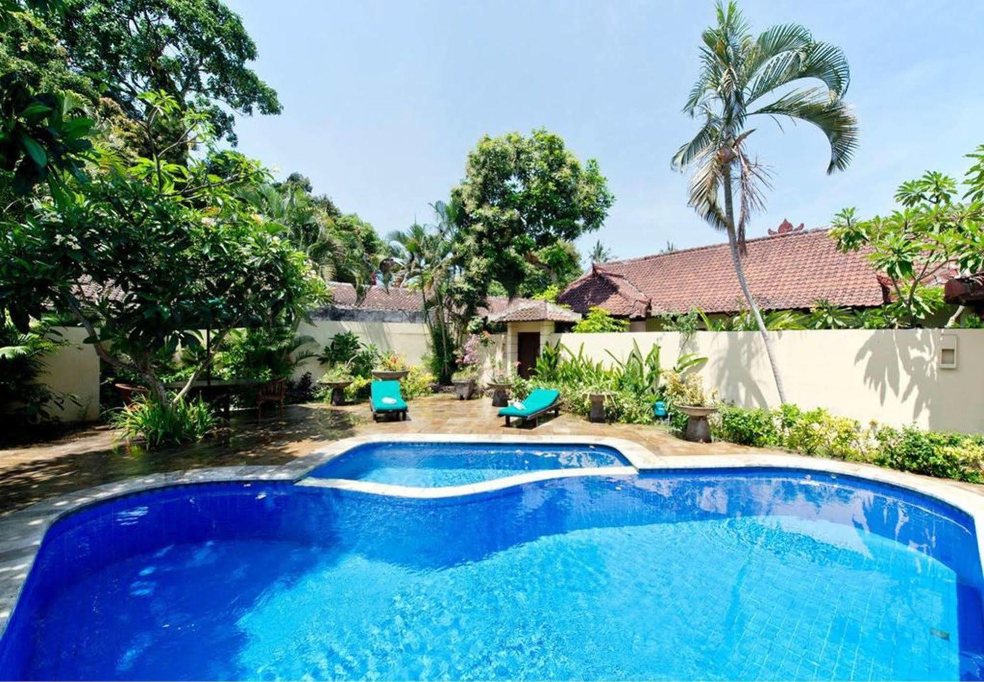 Kumpul Kumpul Villa II Legian Seminyak  Luaran gambar
